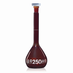 Volumetric flasks, boro 3.3, class A, amber, with PP stopper, incl. USP individual certificate