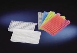 Sealing mats Nunc&trade;, 96-well, silicone, pre-slit