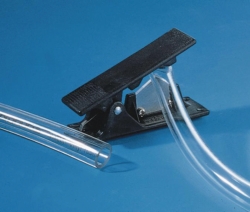 Plastic tubing cutter