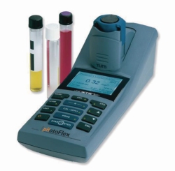 Handheld photometers pHotoFlex<sup>&reg;</sup> series, with / without pH and turbidity measurement