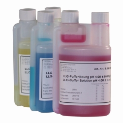 Slika LLG-pH buffer solutions with colour coding in twin-neck dispensing bottles