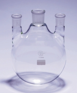 Round bottom flasks with three necks, NS joints, parallel arms, Pyrex<sup>&reg;</sup>