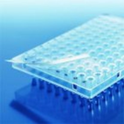 Slika Package BRAND<sup>&reg;</sup> Premium semi-skirted PCR plates + BRAND<sup>&reg;</sup> PCR sealing film