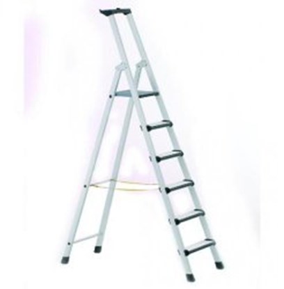 Slika Stepladders with treads and padded front edges