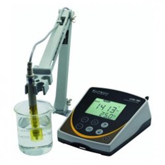 Conductivity meter CON 700, with conductivity-/ATC-probe,, intgr.electrode holde