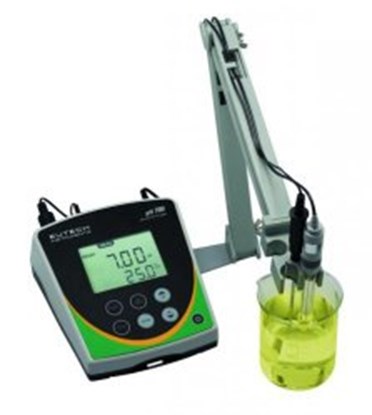 Slika pH meters Eutech&trade; PH2700, with pH electrode and temperature probe